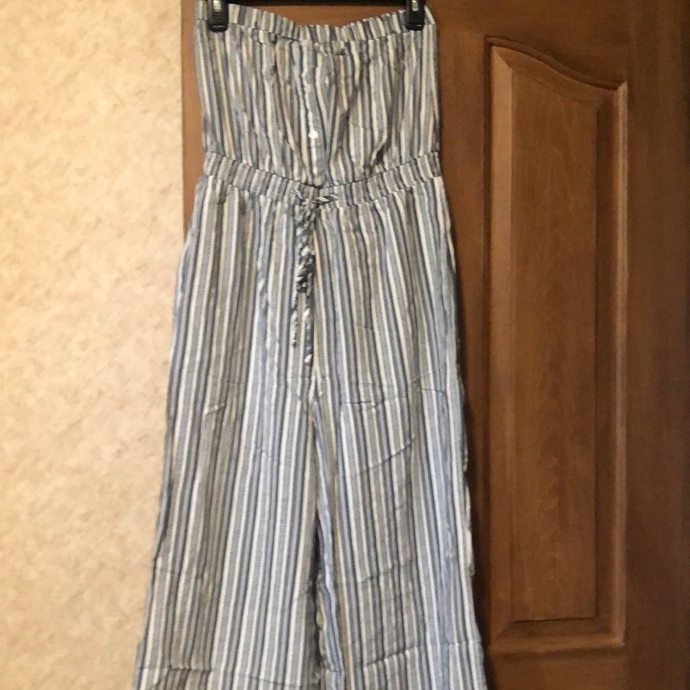 EUC Striped Blue & White Strapless Jumpsuit/Romper, Size M